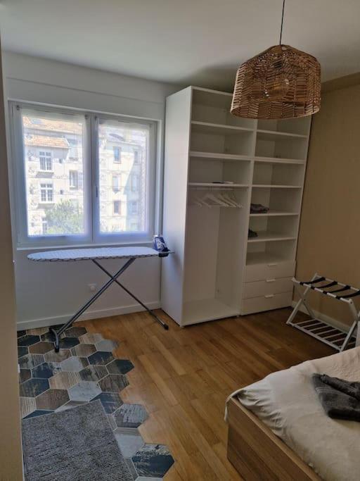 Appartement Cosy Neudorf Climatise Wifi 90M2 Strasbourg Bagian luar foto