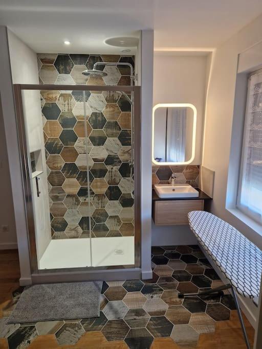 Appartement Cosy Neudorf Climatise Wifi 90M2 Strasbourg Bagian luar foto